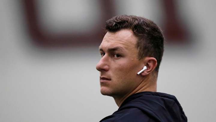 Watch: Johnny Manziel Scores Two Touchdowns in Second Spring League Game
