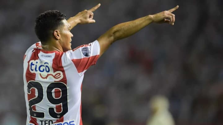 MERCADO | El equipo argentino que estaría muy cerca de llevarse a Teo Gutiérrez