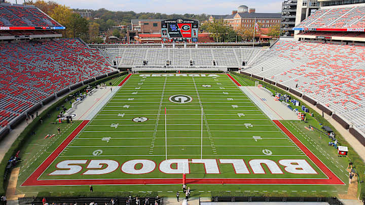 Report: Georgia Five-Star Freshman RB Zamir White Tears ACL in Scrimmage