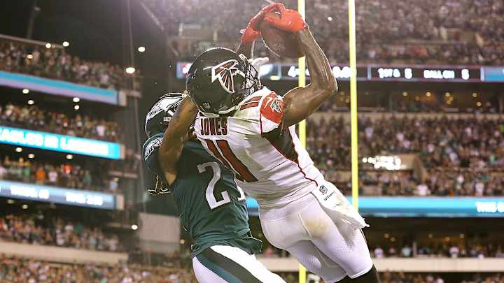 Eagles Hold Off Falcons in NFL Season Opener Far From the Thriller Fans Expected and Needed