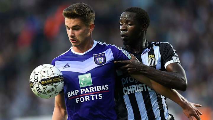 West Ham & Crystal Palace Handed Transfer Boost in Pursuit of Anderlecht Star Leander Dendoncker