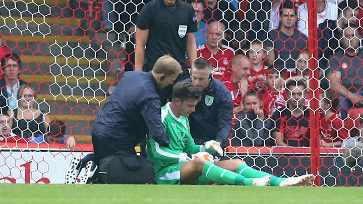 Nick Pope Goes Off Injured as Burnley Secure 1-1 Draw in Europa League Qualifier Against Aberdeen Nick Pope Goes Off Injured as Burnley Secure 1-1 Draw in Europa League Qualifier Against Aberdeen