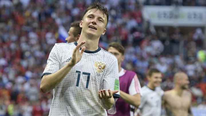 Russian Report Claims Barcelona Made Offer for Aleksandr Golovin During World Cup
