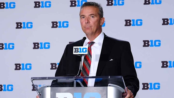 Ohio State: Urban Meyer Met With Team After Suspension Announced