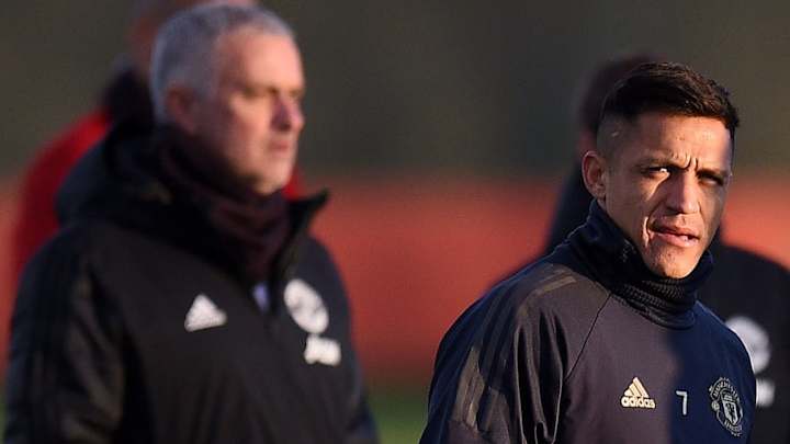 La canción con la Alexis Sánchez llegó a entrenar ¿en referencia a Mourinho?