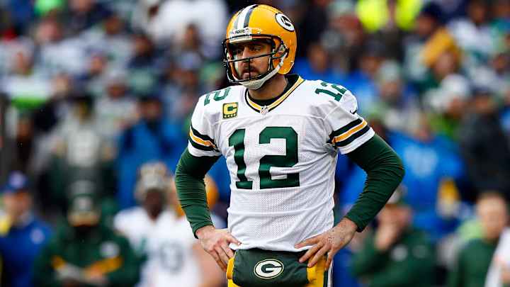 Report: Aaron Rodgers’s Displeasure With Packers’ Roster Moves Complicating Contract Negotiations Report: Aaron Rodgers’s Displeasure With Packers’ Roster Moves Complicating Contract Negotiations