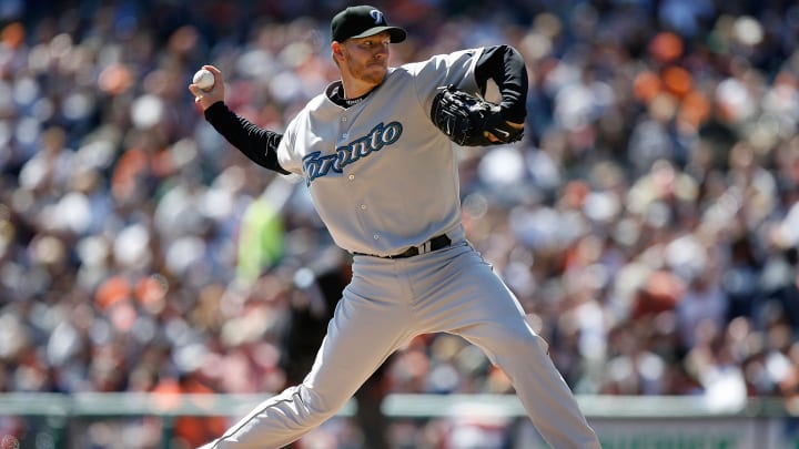 Blue Jays to Retire Roy Halladay's Jersey on Opening Day, Wear No. 32 Patch During '18 Season Blue Jays to Retire Roy Halladay's Jersey on Opening Day, Wear No. 32 Patch During '18 Season
