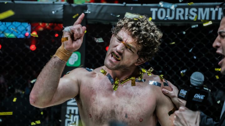Ben Askren to Make UFC Debut Against Robbie Lawler at UFC 233