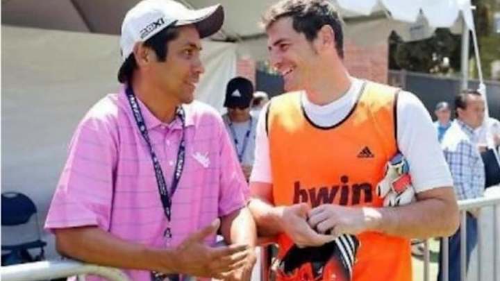 HOMENAJE | La peculiar manera con la Iker Casillas dio a conocer su fanatismo por Jorge Campos HOMENAJE | La peculiar manera con la Iker Casillas dio a conocer su fanatismo por Jorge Campos