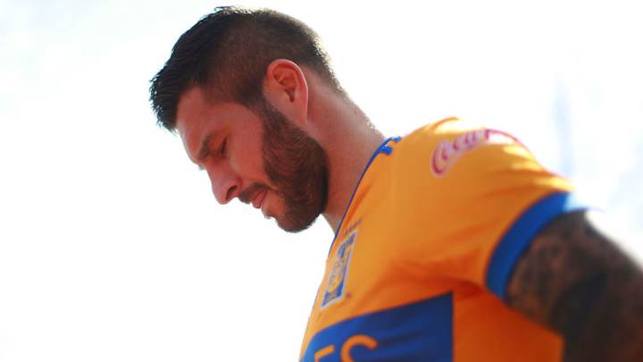 #Agradecido | Gignac reveló su nuevo tatuaje basado en creencias aztecas