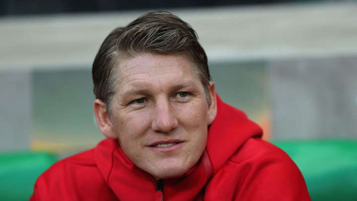 Ex-Man Utd Boss Launches Attack on Mourinho Over Treatment of Former Star Schweinsteiger Ex-Man Utd Boss Launches Attack on Mourinho Over Treatment of Former Star Schweinsteiger