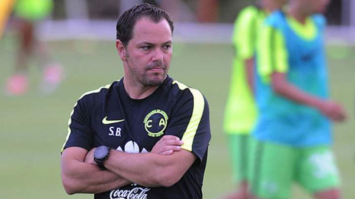 ¡SE QUEMÓ! | Broma de Santiago Baños caló hondo en los seguidores del América ¡SE QUEMÓ! | Broma de Santiago Baños caló hondo en los seguidores del América
