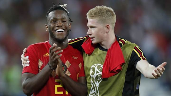 Michy Batshuayi Posts Brilliant Twitter Response to Hilarious Celebration Mishap Michy Batshuayi Posts Brilliant Twitter Response to Hilarious Celebration Mishap