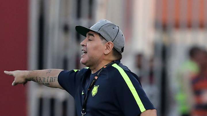 IMPERDIBLE | El video viral de Maradona desafiando a Valdano mientras entrenaba