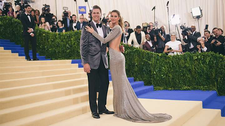 Wednesday's Hot Clicks: Gisele May Be The Biggest Obstacle in the Patriots Dynasty Wednesday's Hot Clicks: Gisele May Be The Biggest Obstacle in the Patriots Dynasty
