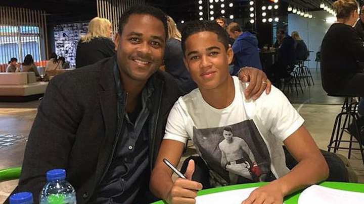 El club 'top' donde Kluivert quiere que juegue su hijo en un futuro El club 'top' donde Kluivert quiere que juegue su hijo en un futuro