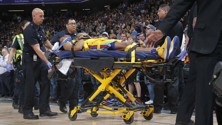 Warriors' Patrick McCaw Says He Can't Sleep at Night Due to Pain From Back Injury