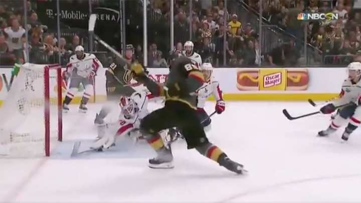 Watch: Braden Holtby Helps Capitals Win With Amazing Save Watch: Braden Holtby Helps Capitals Win With Amazing Save