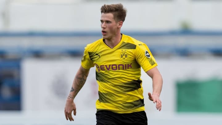 Huddersfield Announce the Capture of World Cup Winning Defender Erik Durm on 1-Year Deal Huddersfield Announce the Capture of World Cup Winning Defender Erik Durm on 1-Year Deal