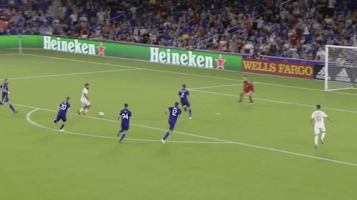VIDEO: Josef Martinez Breaks MLS Single-Season Goal Record With Pretty Chip VIDEO: Josef Martinez Breaks MLS Single-Season Goal Record With Pretty Chip