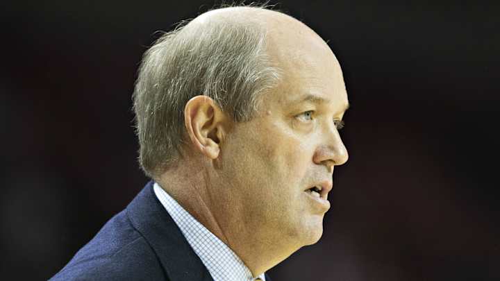Pittsburgh Coach Kevin Stallings Taunts Louisville Fans by Referencing Scandal