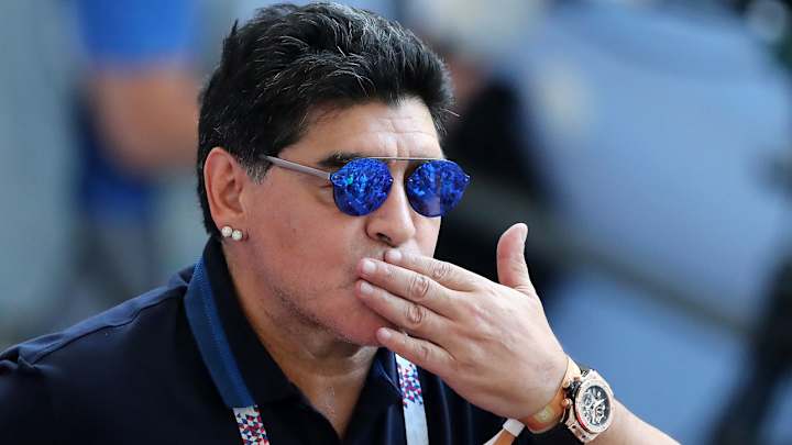 Mexican 2nd-Tier Club Dorados Hires Diego Maradona as Manager Mexican 2nd-Tier Club Dorados Hires Diego Maradona as Manager