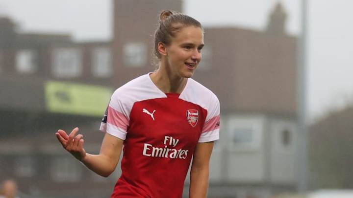 WSL Roundup: Arsenal Continue Blistering Start After Another Huge Win as Man City Also Score Six WSL Roundup: Arsenal Continue Blistering Start After Another Huge Win as Man City Also Score Six