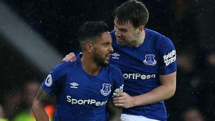 Seamus Coleman Relishing Wing Partnership With Theo Walcott on Everton's New-Look Right Flank