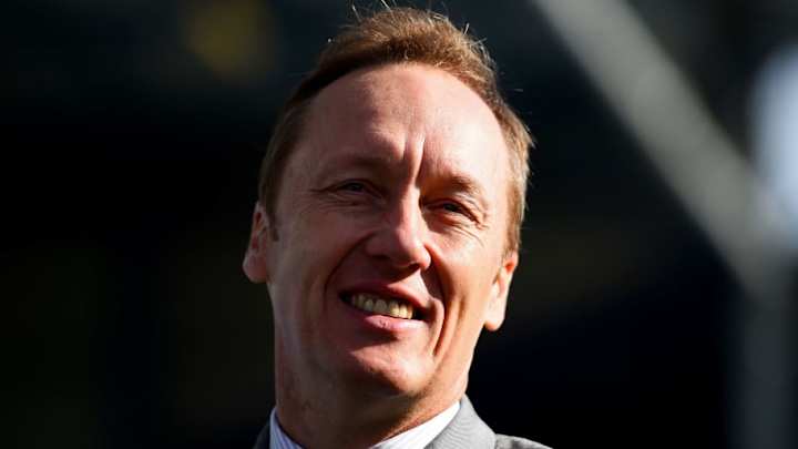 Lee Dixon Says Manchester United's Inconsistency This Season Is 'Disgraceful'