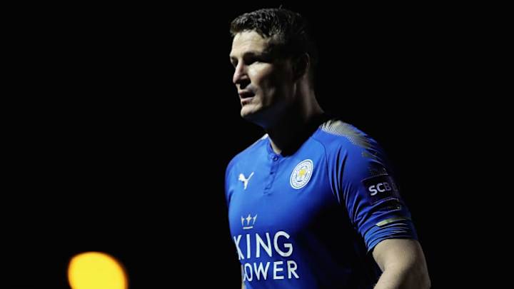 Report Provides Update Regarding Robert Huth's Future Following Leicester City Exit Report Provides Update Regarding Robert Huth's Future Following Leicester City Exit