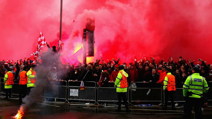 Liverpool & Roma Condemn 'Abhorrent' Attack That Left Fan Critically Injured Prior to UCL Clash