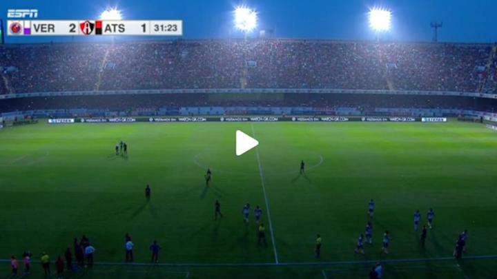 VÍDEO | El curioso apagón que se registró en el Luis Pirata Fuente durante el Veracruz vs Atlas