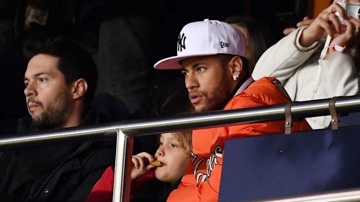 PSG 'Tentatively Agree' Details of Deal for Neymar to Leave for Barcelona or Real Madrid