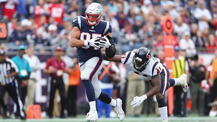 Patriots' Rob Gronkowski Exits vs. Dolphins With Ankle Injury