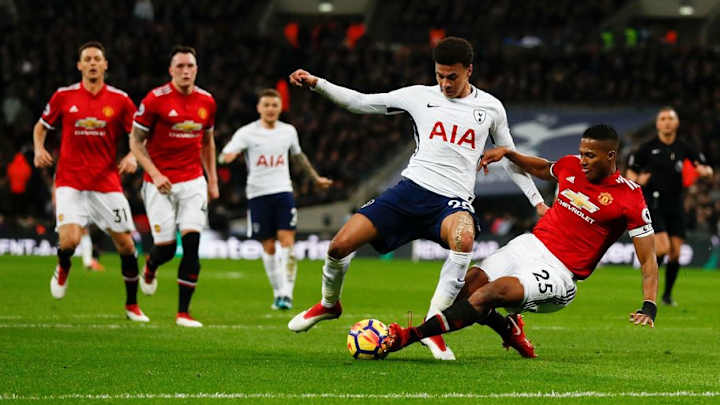 Manchester United, Tottenham Clash for Place in FA Cup Final