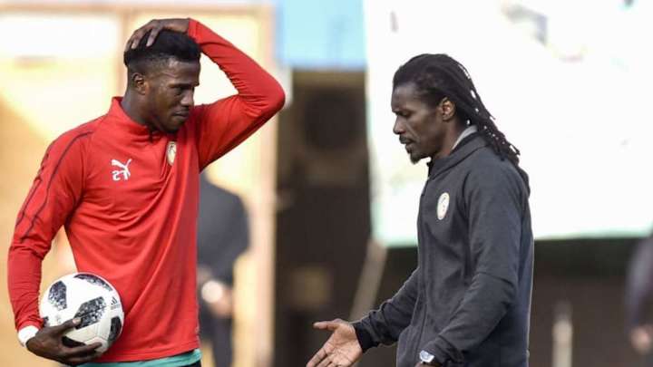 Incoming Liverpool Midfielder Naby Keïta Suffers Injury Setback on International Duty Incoming Liverpool Midfielder Naby Keïta Suffers Injury Setback on International Duty