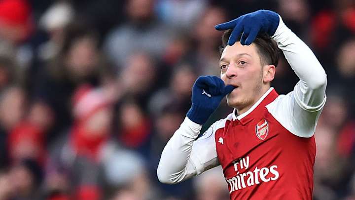 Mesut Ozil Pledges Future to Arsenal as Club Confirms New Long-Term Contract