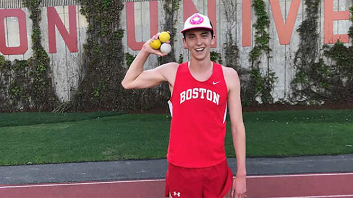 Watch: Boston University Student Runs 4:43.2 Mile While Juggling Three Balls