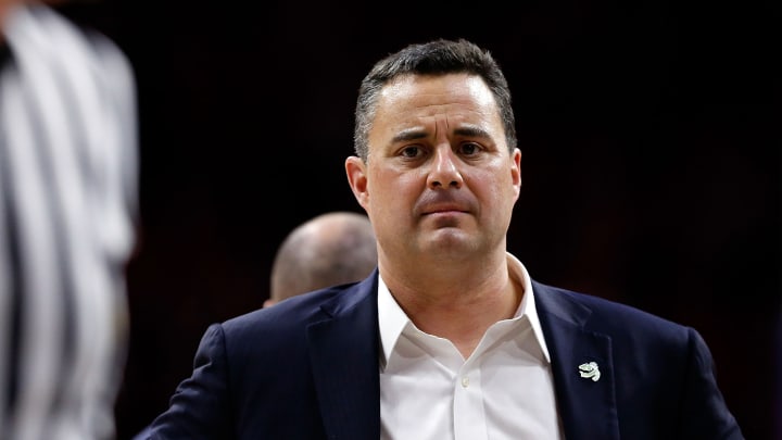 Report: FBI Wiretaps Show Sean Miller Discussed $100K Payment for Ayton's Commitment