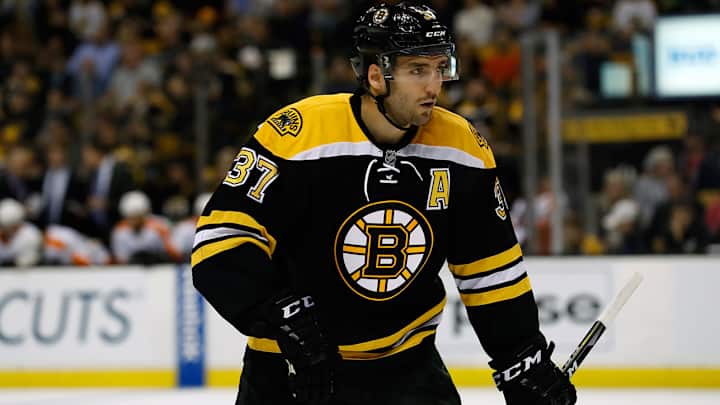 Bruins' Patrice Bergeron Out With Fractured Right Foot