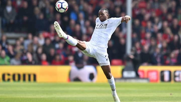 Crystal Palace Starlet Aaron Wan-Bissaka Signs Contract Extension Until 2022