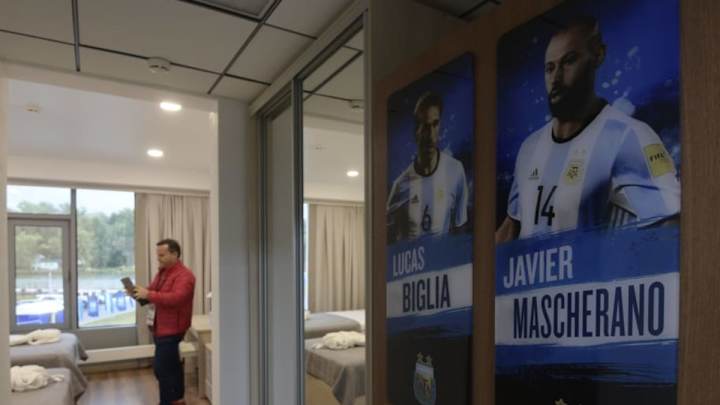 ¿QUIEN DUERME SÓLO? | Las habitaciones de los jugadores de la Selección Argentina en Rusia