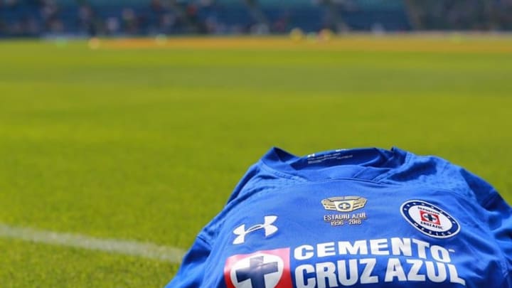 Los dos probables sucesores de Under Armour en Cruz Azul Los dos probables sucesores de Under Armour en Cruz Azul