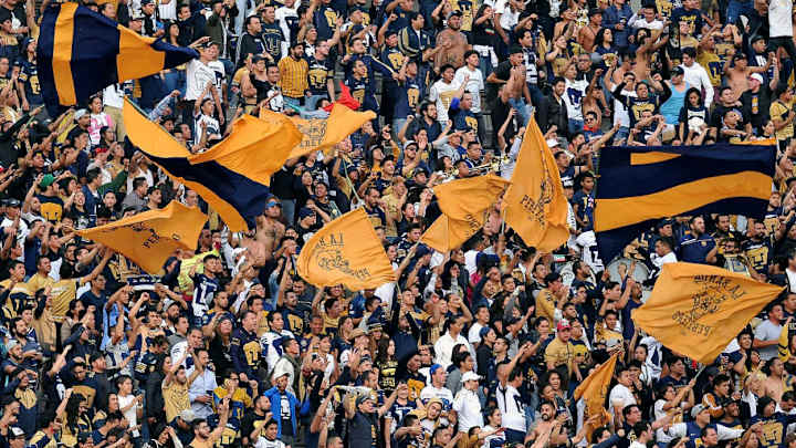 ÍDOLO | El ex jugador de Pumas que alentó al equipo con La Rebel en el Clásico vs América