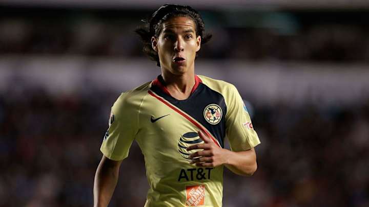 ¿ADIÓS? | Santiago Baños anuncia la fecha de partida de Lainez del América