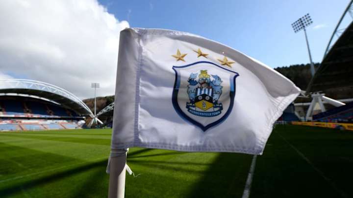 Ex-Terriers Star Names Neil Warnock Spat & Huddersfield Departure as 'Biggest Regret' Ex-Terriers Star Names Neil Warnock Spat & Huddersfield Departure as 'Biggest Regret'