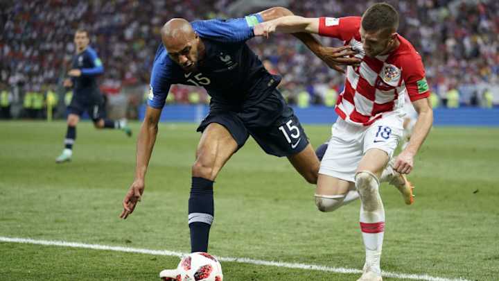 Sky Reporter Claims Barcelona Have Joined the Race for N'Zonzi as Arsenal Refuse to Pay Up Sky Reporter Claims Barcelona Have Joined the Race for N'Zonzi as Arsenal Refuse to Pay Up