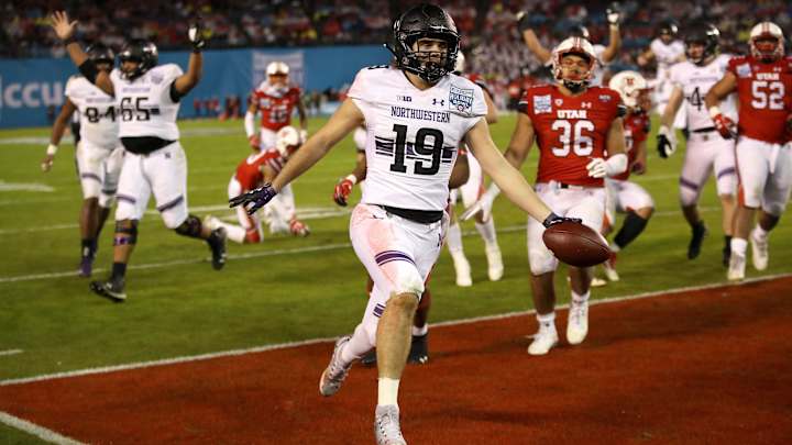 Northwestern's Defense Stuns Utah in Holiday Bowl