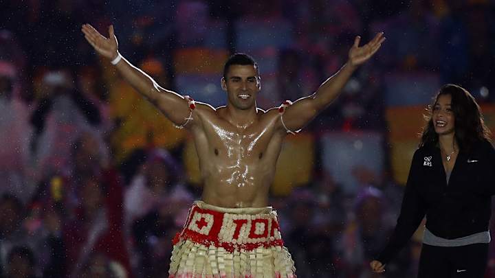 Weekend Hot Clicks: NFL Playoffs; The Shirtless Tongan Flag-Bearer From Rio Olympics is Back Weekend Hot Clicks: NFL Playoffs; The Shirtless Tongan Flag-Bearer From Rio Olympics is Back