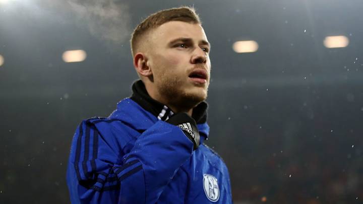 Schalke Confirm Top Talent Linked With Liverpool, Spurs & Arsenal Will Leave for Free This Summer Schalke Confirm Top Talent Linked With Liverpool, Spurs & Arsenal Will Leave for Free This Summer